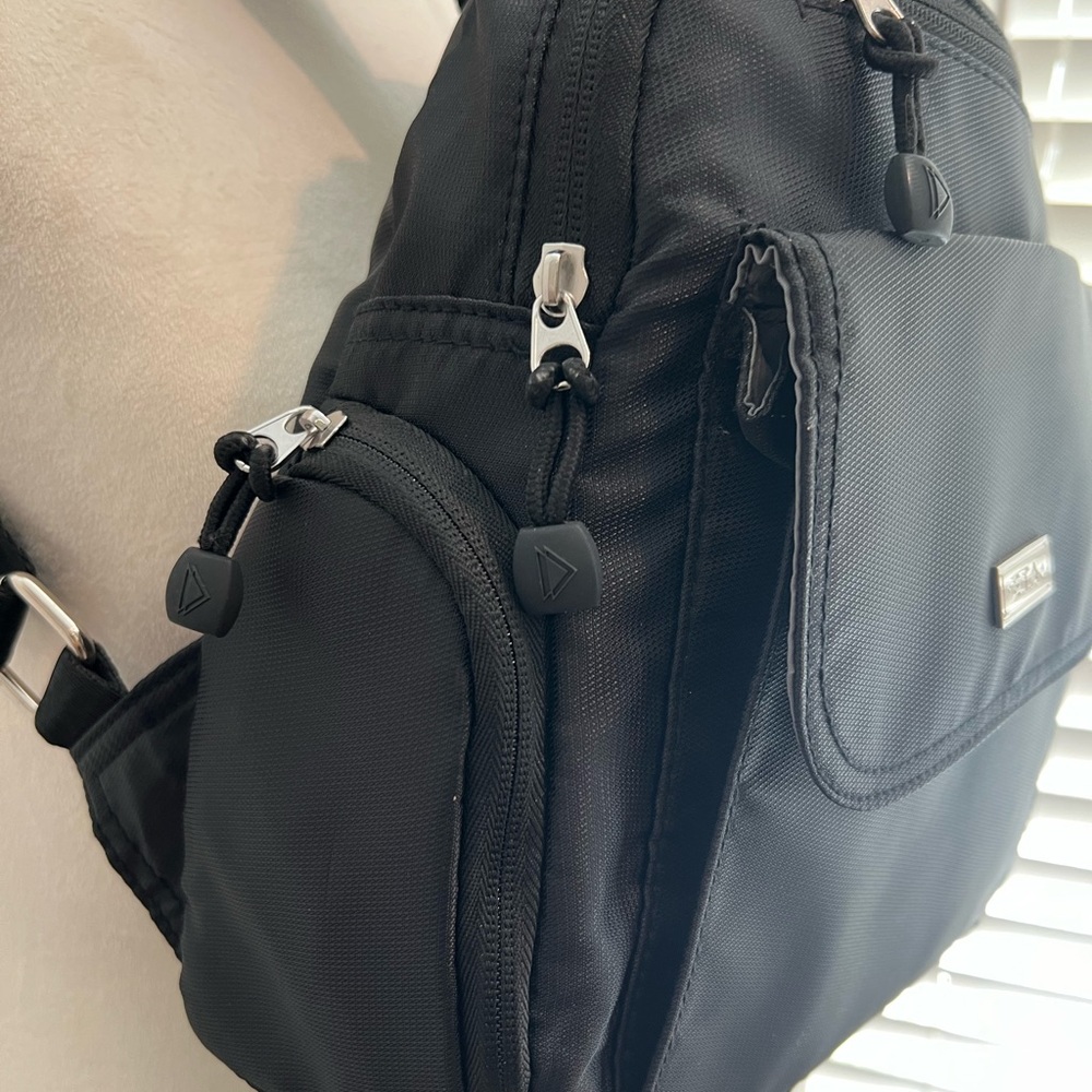 ETA Black Backpack - Picture 3 of 6